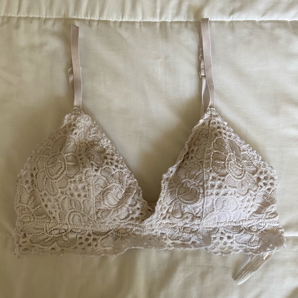 Aeropostale White Lacy Bra